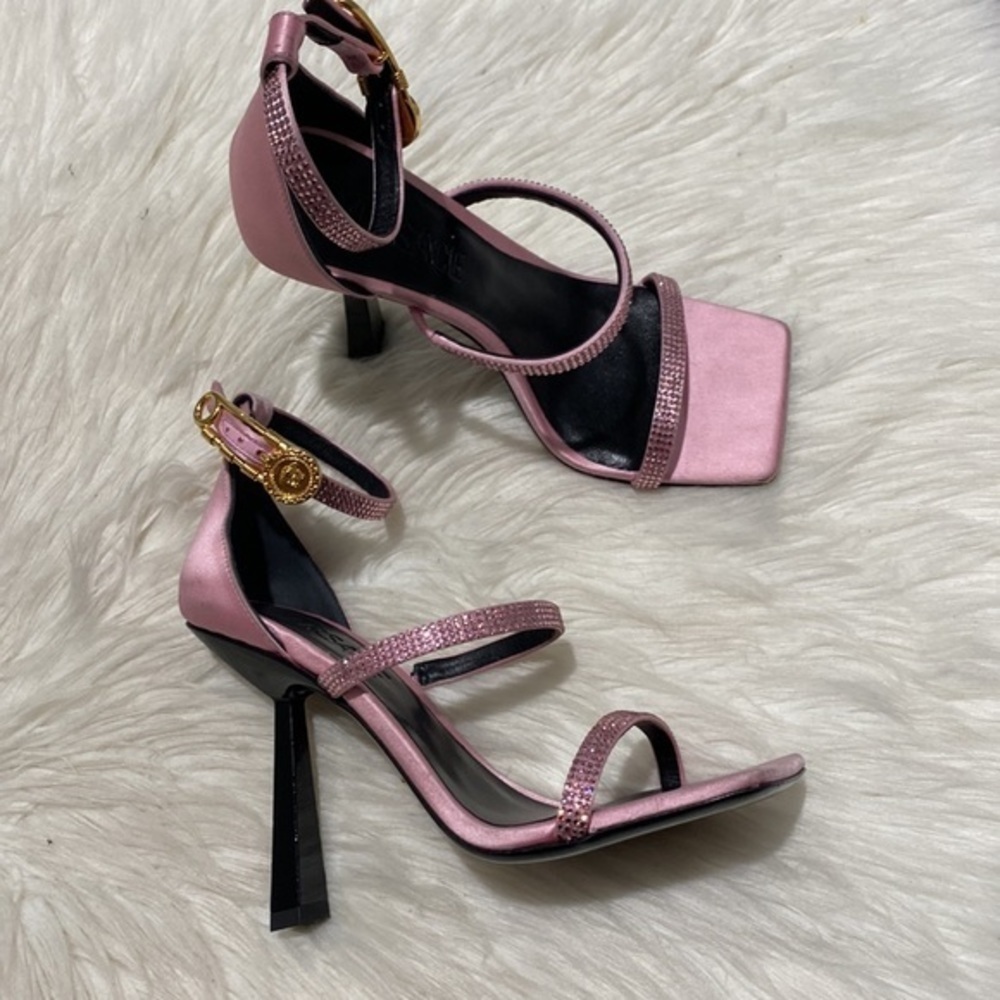 Versace Crystal Embellished ankle strap‎ sandal size 35EU - Picture 17 of 17